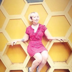 Meet your Posher, Lucy